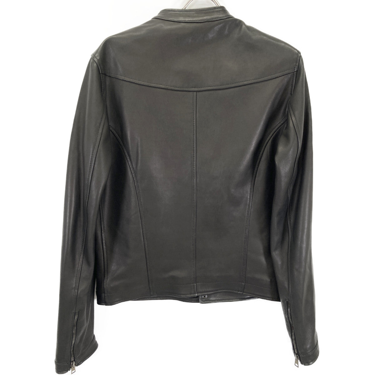 TAGLIATORE タリアトーレ DDI19-01 STONE ﾌﾞﾗｯｸ ﾗﾑﾚｻﾞｰ ｷﾙﾄﾗｲﾆﾝｸﾞ ｼﾝｸﾞﾙﾗｲﾀﾞｰｽｼﾞｬｹｯﾄ ジャケット 48