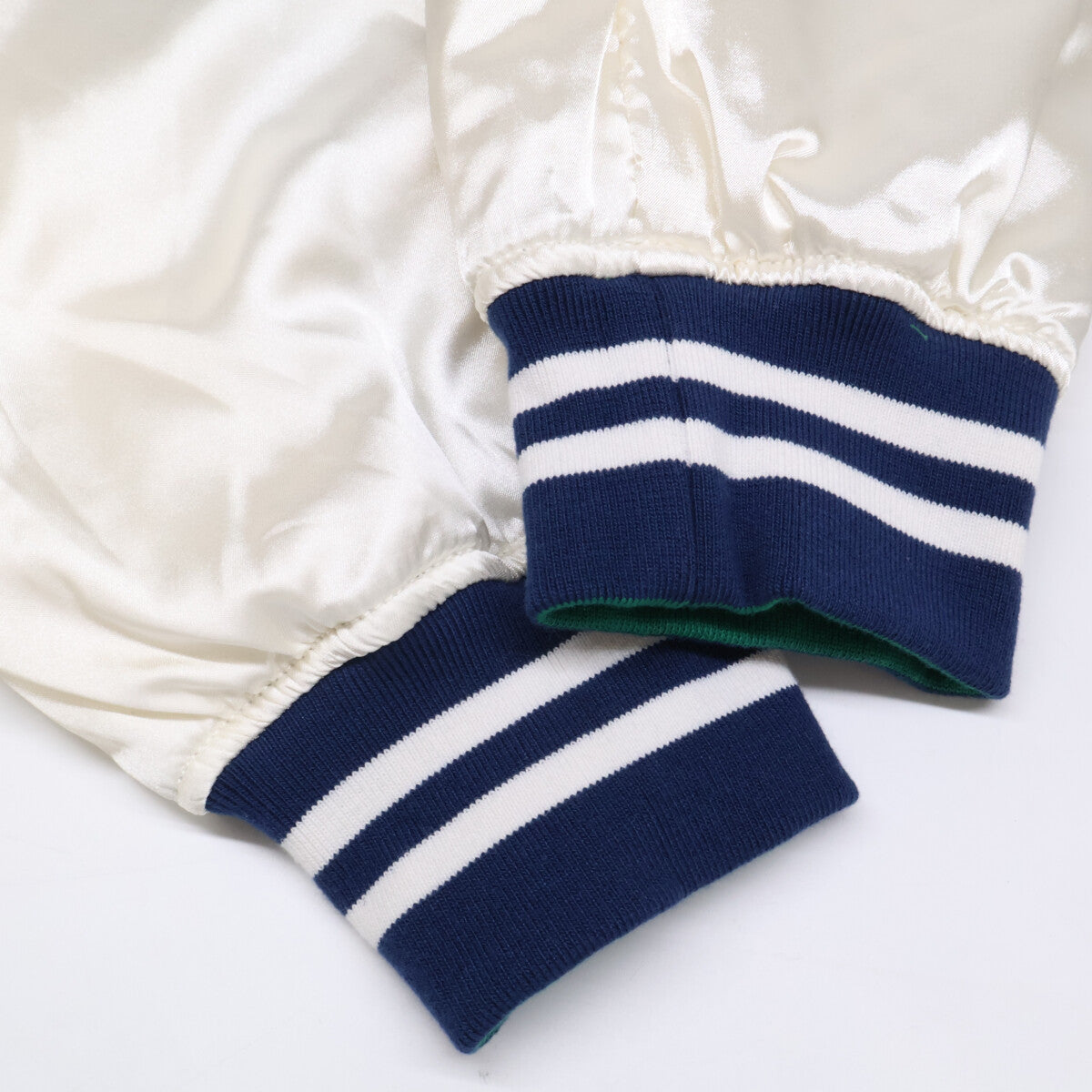 VAN JACKET ヴァンジャケット 【新品同様】JC-13515 富士山ｘロゴ 刺繍 リバーシブル スカジャン/ ジャケット LL