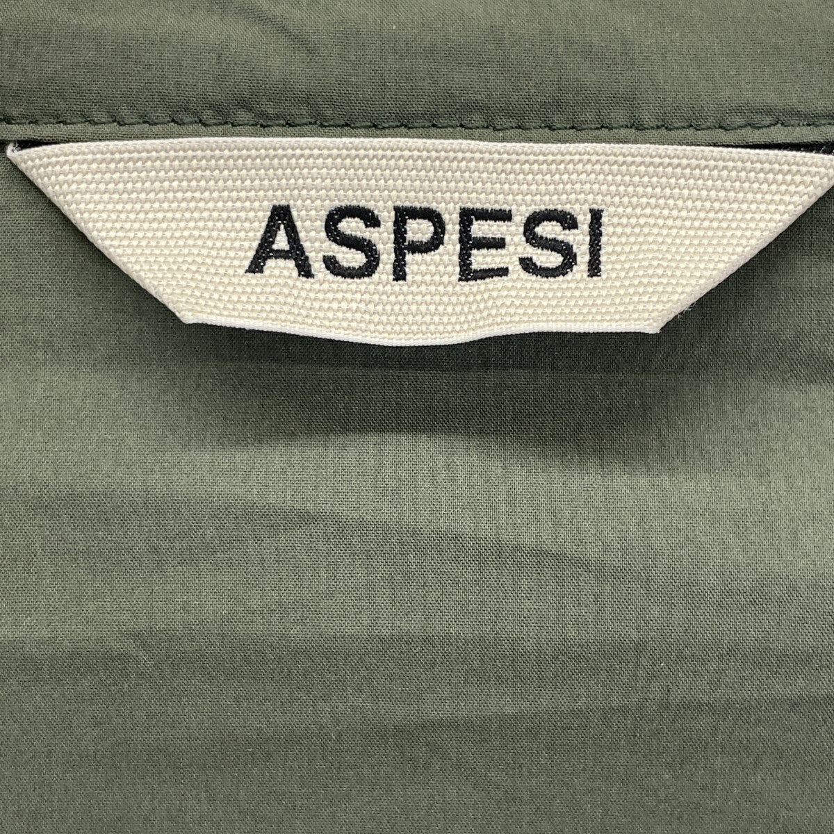 ASPESI アスペジ 9517483-88066 ｶｰｷ ｺｯﾄﾝ×ﾅｲﾛﾝ M-65 ﾌｨｰﾙﾄﾞｼﾞｬｹｯﾄ ジャケット M