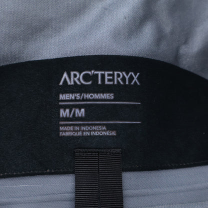 ARC'TERYX アークテリクス X000007726 ﾌﾞﾗｯｸ BETA JACKET/ﾍﾞｰﾀｼﾞｬｹｯﾄ ジャケット M