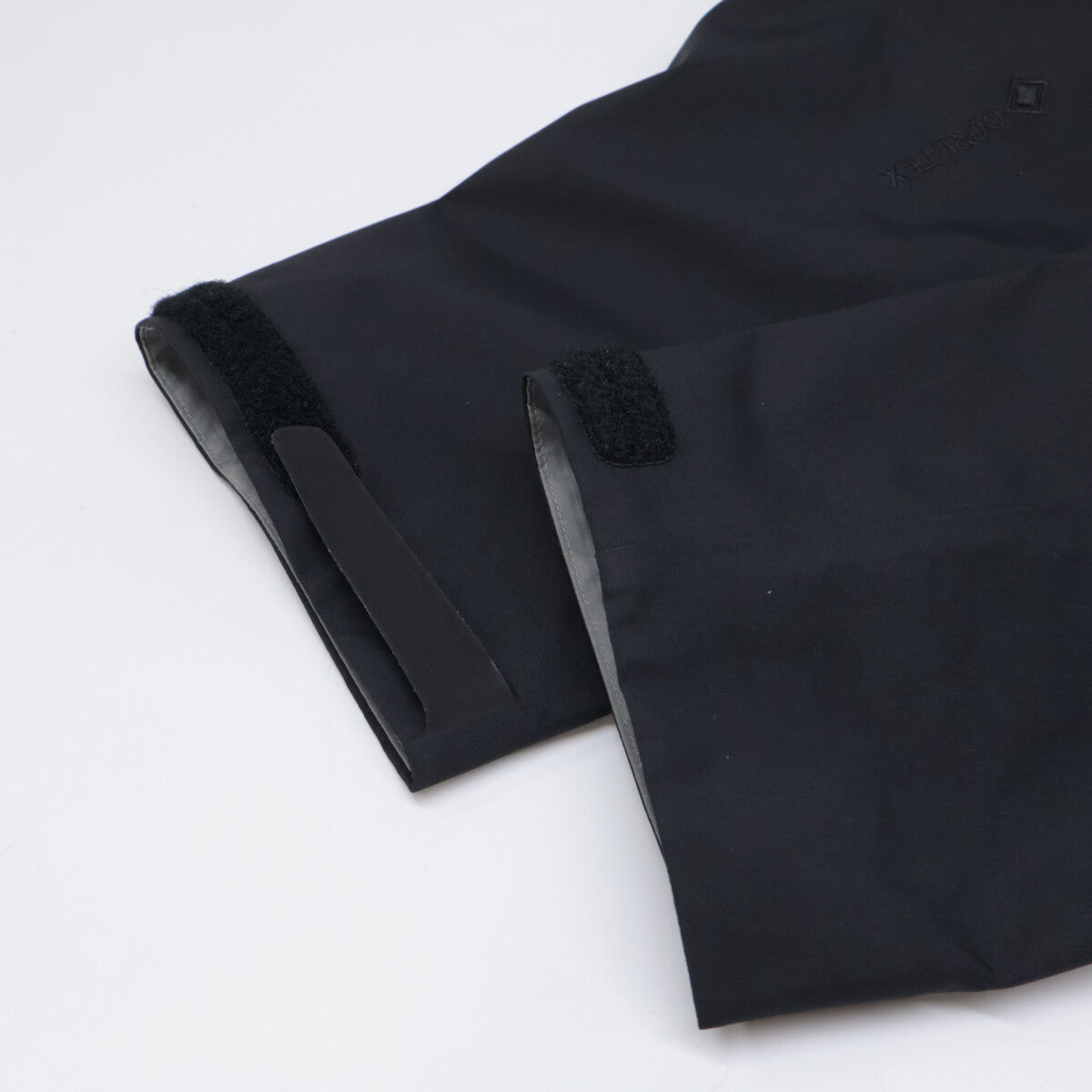 ARC'TERYX アークテリクス X000007726 ﾌﾞﾗｯｸ BETA JACKET/ﾍﾞｰﾀｼﾞｬｹｯﾄ ジャケット M