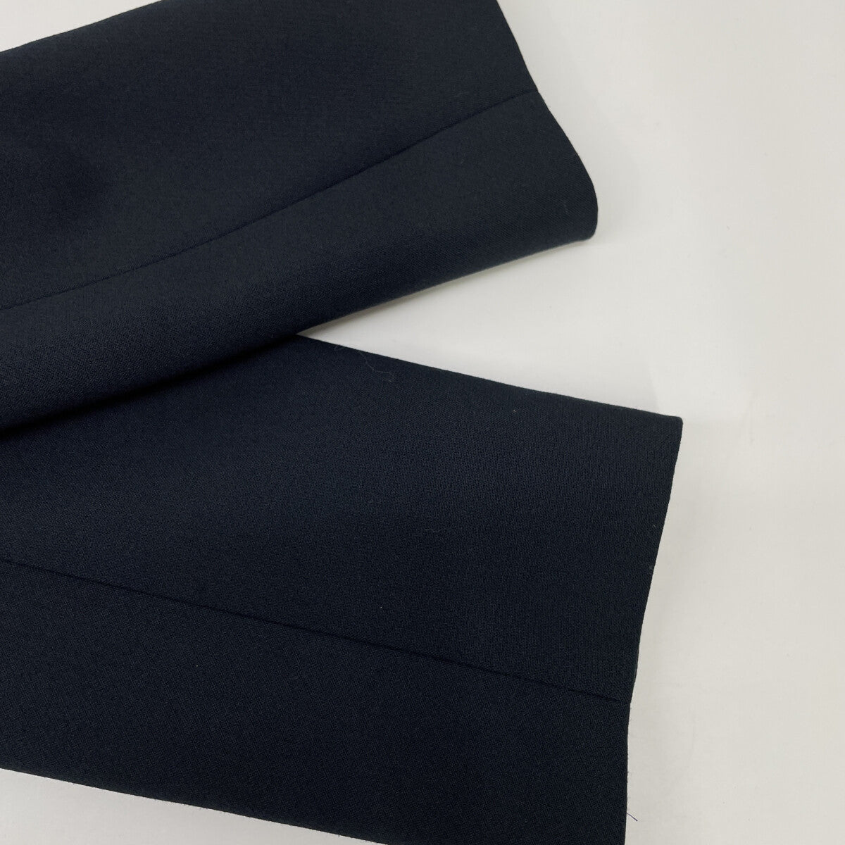 YOKOCHAN ヨーコチャン YCJ-121-071 ﾌﾞﾗｯｸ ﾊﾟｰﾙ付きﾀｯｸﾉｰｶﾗｰｼｮｰﾄｼﾞｬｹｯﾄ ジャケット 36