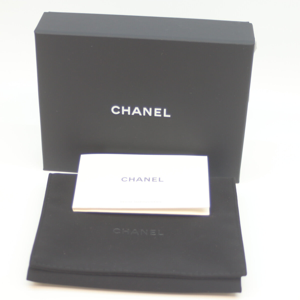 CHANEL シャネル AP0238 ﾗﾝﾀﾞﾑｼﾘｱﾙ ﾀｲﾑﾚｽｸﾗｼｯｸ ﾏﾄﾗｯｾ ﾌﾞﾗｯｸ×ｼｬﾝﾊﾟﾝｺﾞｰﾙﾄﾞ ｷｬﾋﾞｱｽｷﾝ ﾁｪｰﾝｸﾗｯﾁ ショルダーバッグ