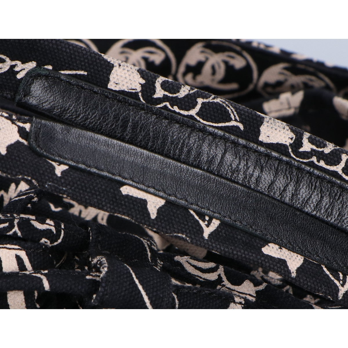 CHANEL シャネル 10番台 カメリアロゴ ココマークチャーム ドローストリング 巾着 トートバッグ