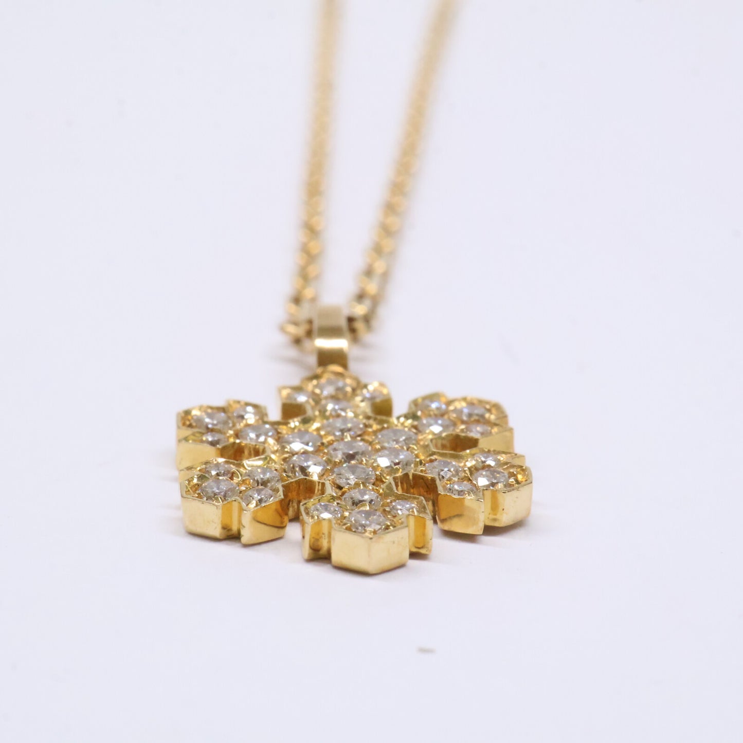 BVLGARI ブルガリ 750YG スノーフレーク ダイヤモンド ネックレス