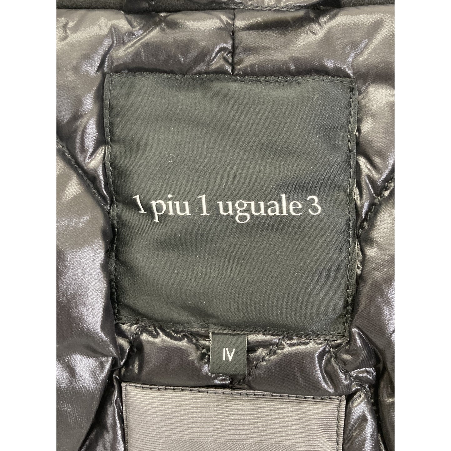 1piu1uguale3 ウノピゥウノウグァーレトレ 【×ﾃﾞｭﾍﾞﾃｨｶ】MRC040 ﾌﾞﾗｯｸ ｽﾄｰﾑｼｽﾃﾑR素材 CHESTER COAT ﾁｪｽﾀｰｺｰﾄ コート IV