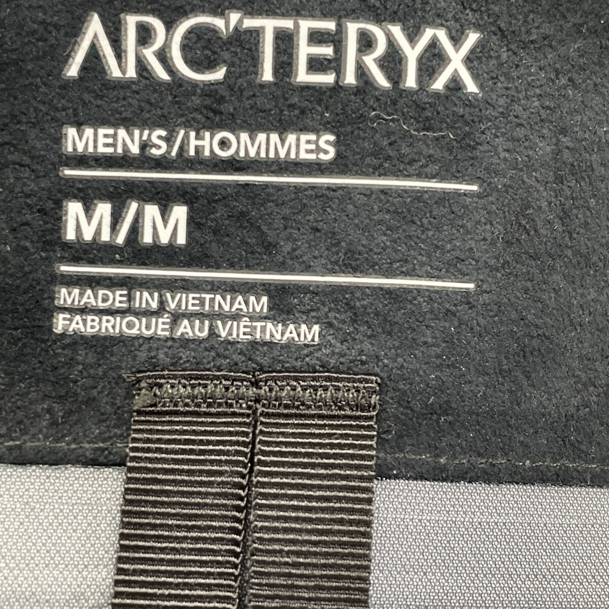 ARC'TERYX アークテリクス ﾌﾞﾗｯｸ BETA JACKET/ﾍﾞｰﾀｼﾞｬｹｯﾄ ｺﾞｱﾃｯｸｽ ジャケット M