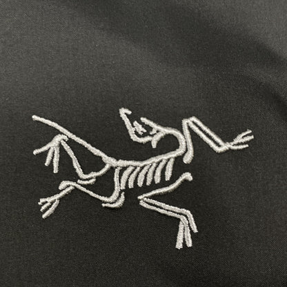 ARC'TERYX アークテリクス ﾌﾞﾗｯｸ BETA JACKET/ﾍﾞｰﾀｼﾞｬｹｯﾄ ｺﾞｱﾃｯｸｽ ジャケット M