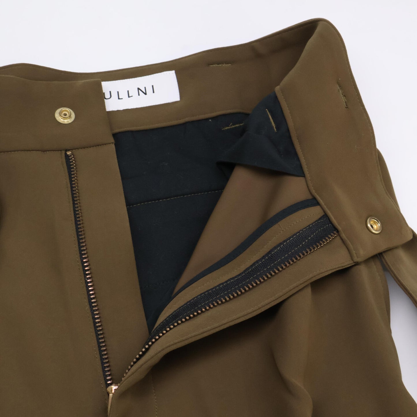 CULLNI クルニ 22AW 22-AW-005 ﾌﾞﾗｳﾝ ﾀﾞﾌﾞﾙｻﾃﾝｼﾞｯﾌﾟﾍﾑﾃｰﾊﾟｰﾄﾞ ボトムス 1