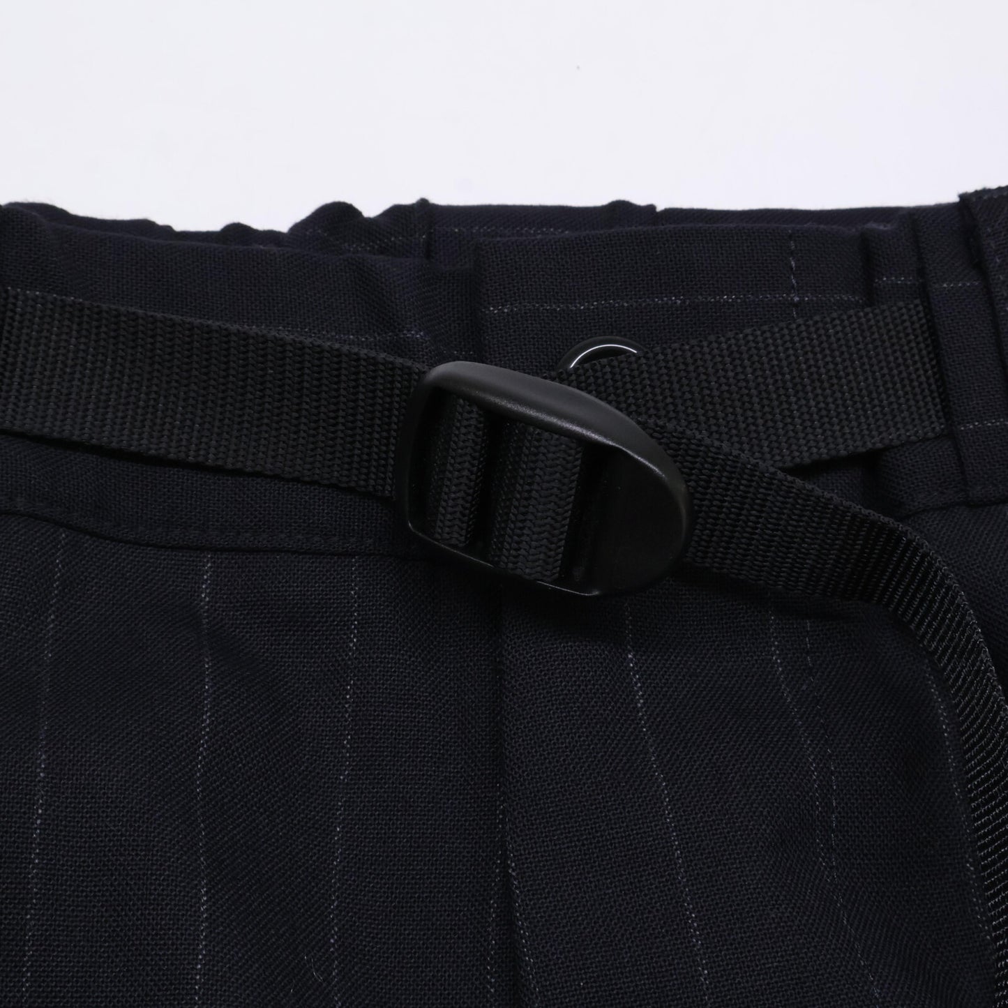 ウジョー 【STUDIOUS別注】M762-P58-151 ﾌﾞﾗｯｸ ｽﾄﾗｲﾌﾟ ﾍﾞﾙﾃｯﾄﾞﾜｲﾄﾞﾊﾟﾝﾂ ボトムス 2