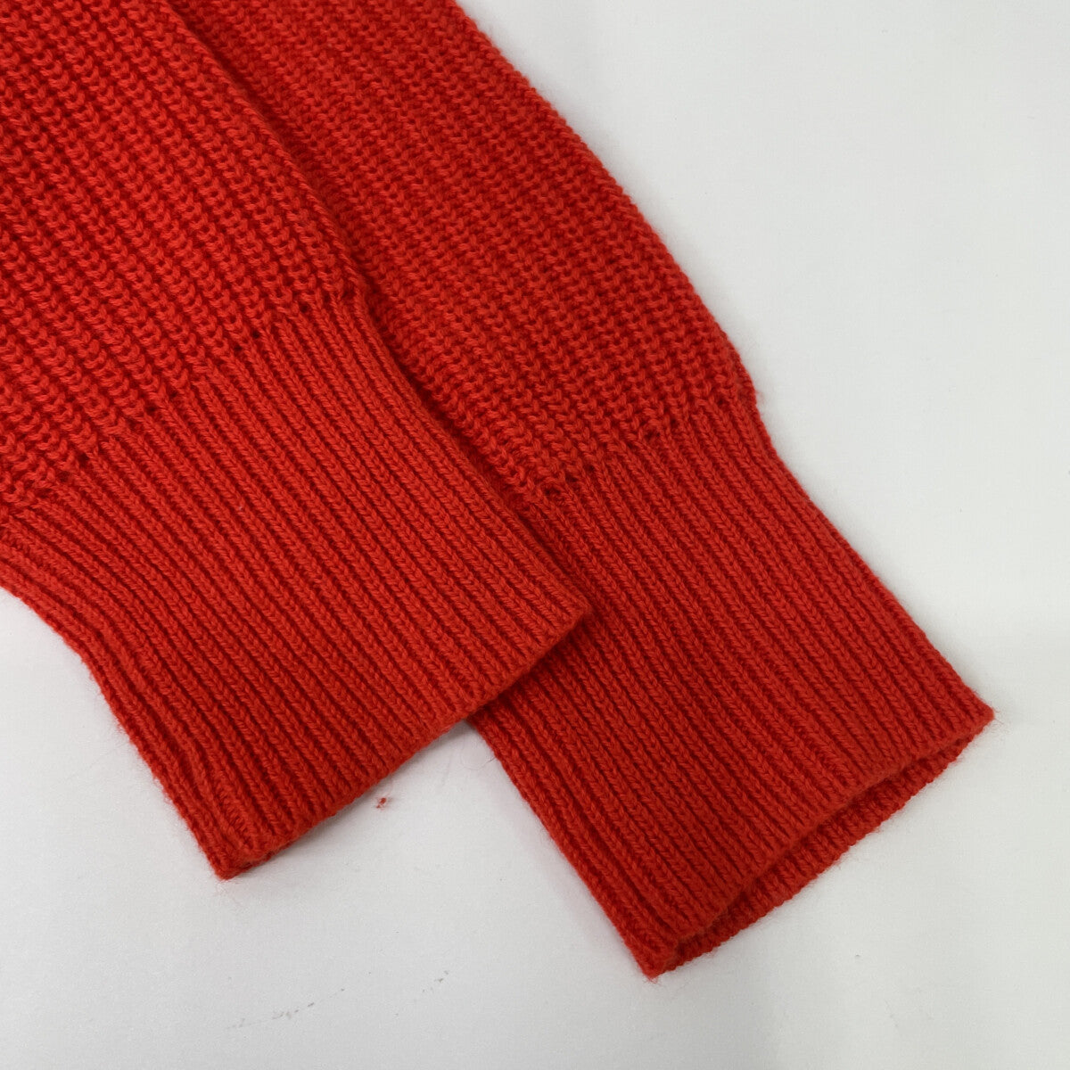 Theory セオリー 8101717 ﾚｯﾄﾞ ｶｼﾐﾔ混 厚手ﾆｯﾄ トップス Ｓ