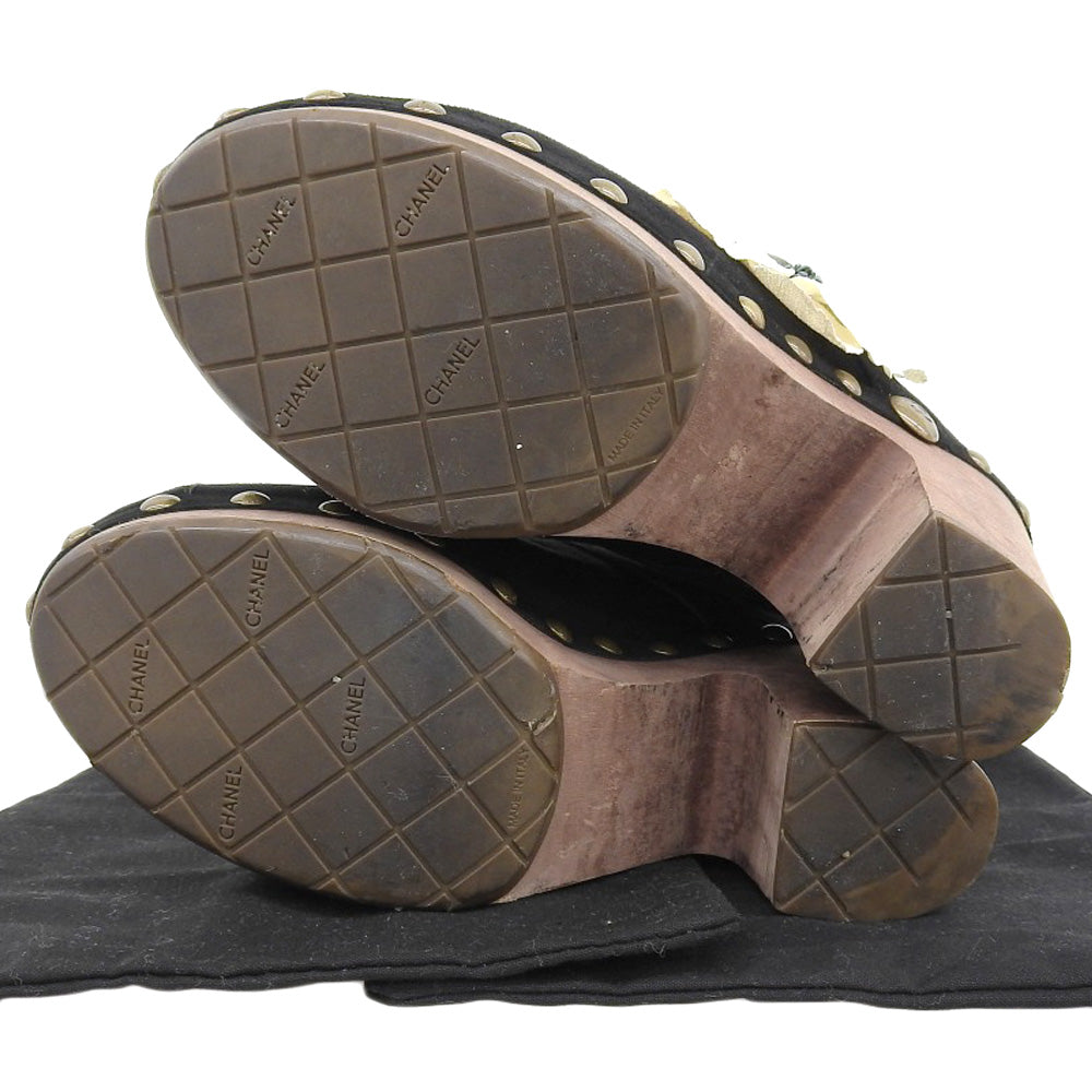 CHANEL シャネル スエード フラワーコサージュ ウッド ヒール サンダル レディース ブラック 38 1/2 シューズ 38 1/2