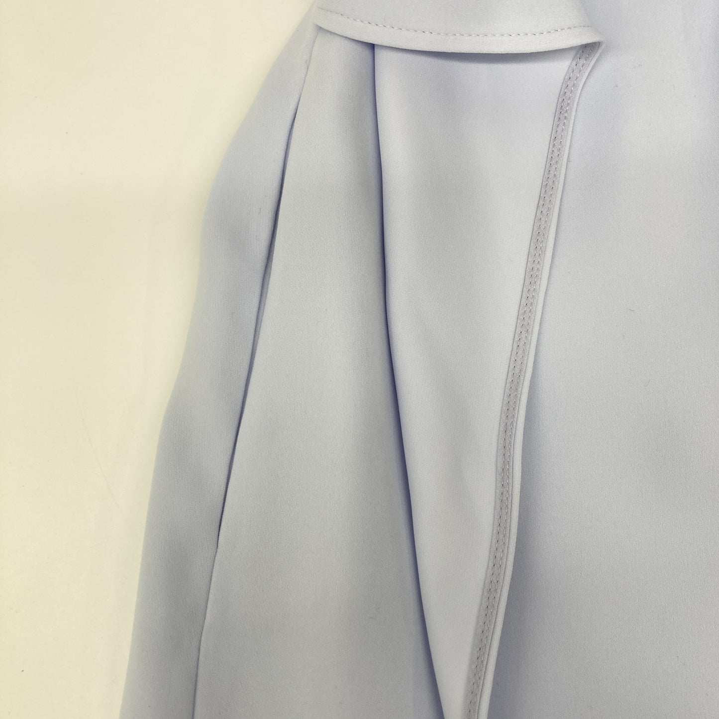 ADEAM アディアム 42223 ｻｯｸｽﾌﾞﾙｰ ﾚｲﾔｰﾄﾞﾃﾞｻﾞｲﾝ ﾉｰｽﾘｰﾌﾞﾄﾞﾚｽﾜﾝﾋﾟｰｽ トップス M