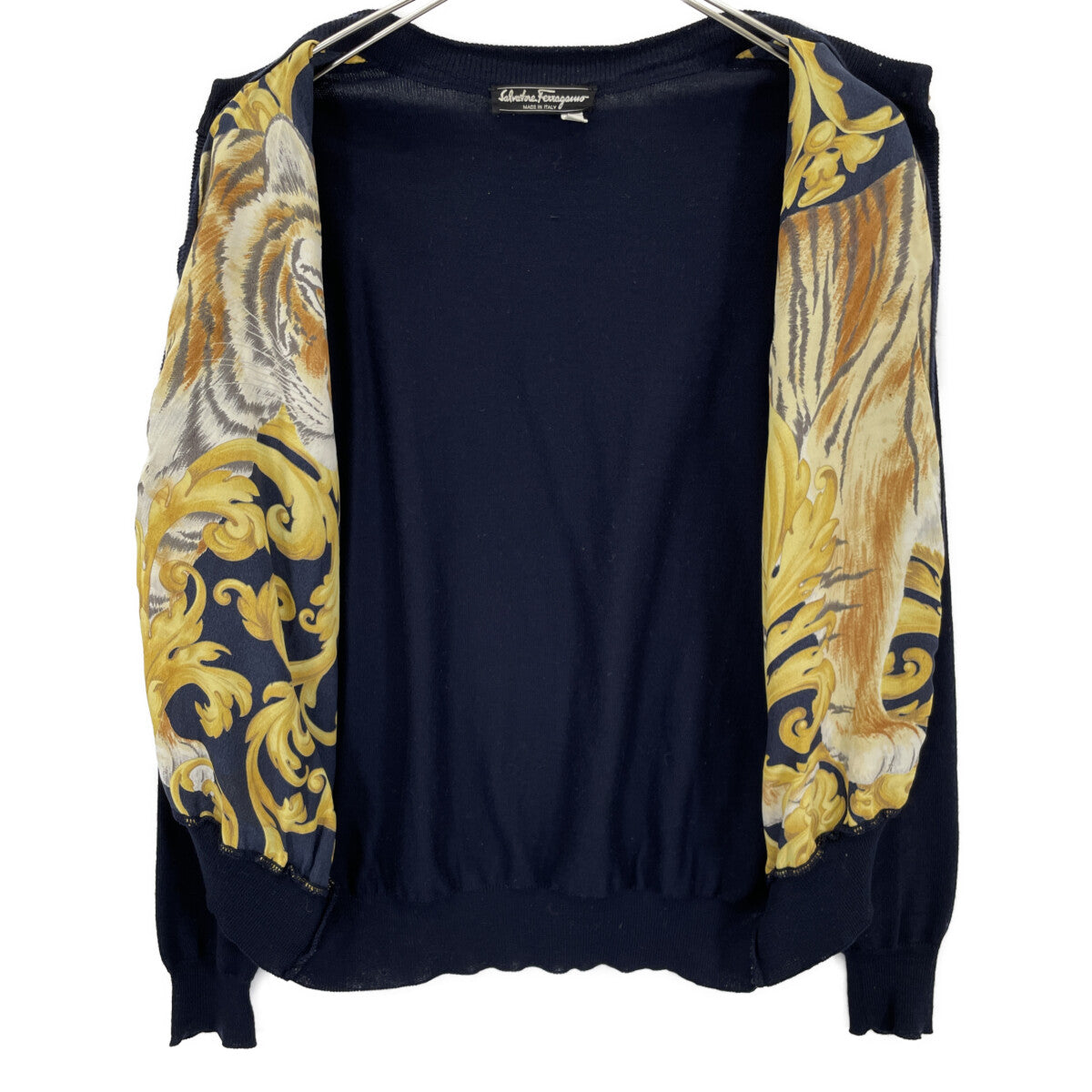 Salvatore Ferragamo サルヴァトーレフェラガモ ﾈｲﾋﾞｰ ﾀｲｶﾞｰ 金ﾎﾞﾀﾝ ｶｰﾃﾞｨｶﾞﾝ トップス S